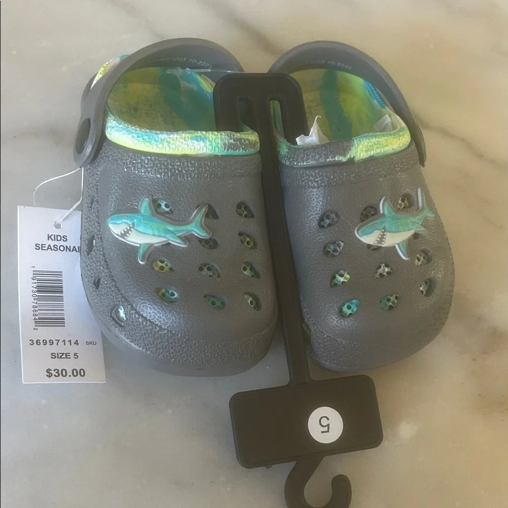 Shark Adventure Kids Water Shoes - Gray